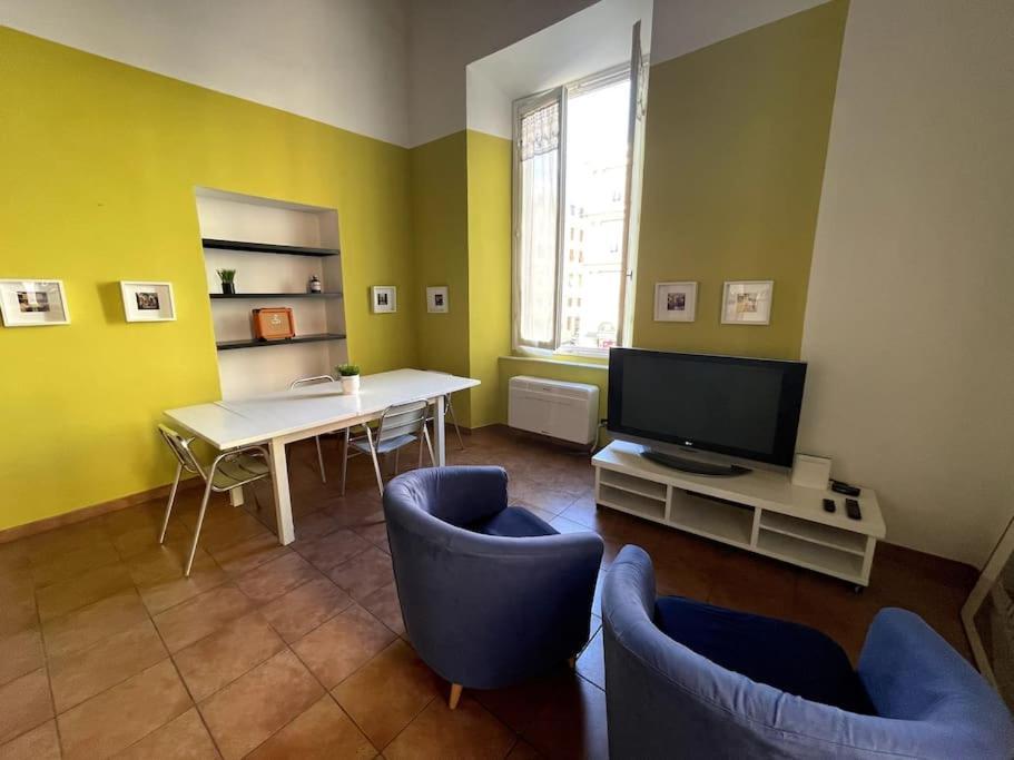 Loft Storico In Pieno Centro! Apartment Ливорно Екстериор снимка