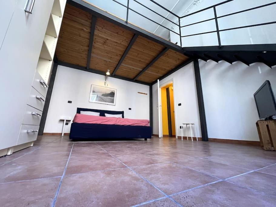 Loft Storico In Pieno Centro! Apartment Ливорно Екстериор снимка
